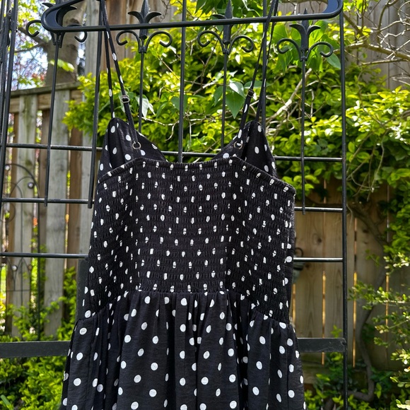Retro Style Polka-dot Dress - Picture 6 of 10